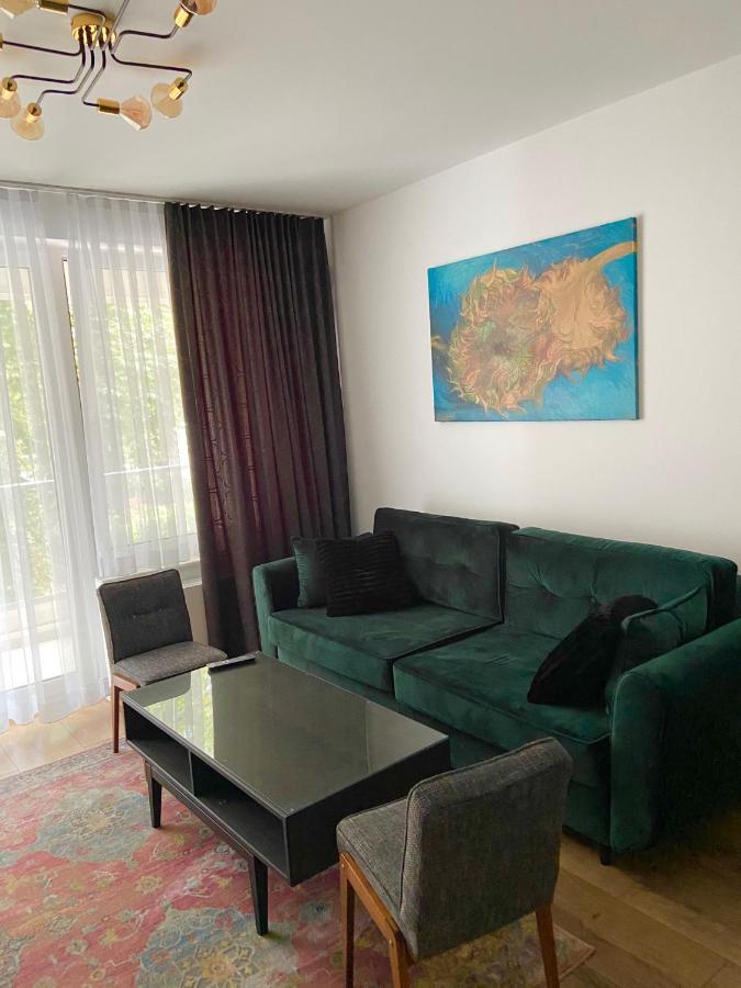 Green Sofa Apartment Breslávia Exterior foto